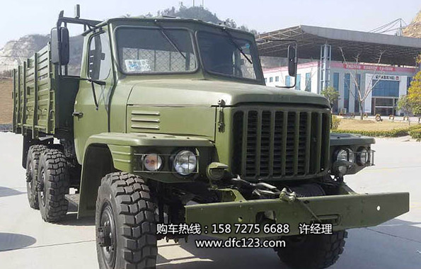 六驱越野运兵车_新款东风6×6驱动运兵车报价